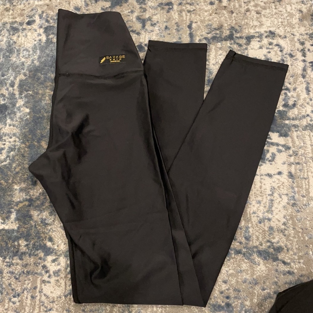 Savage swim leggings